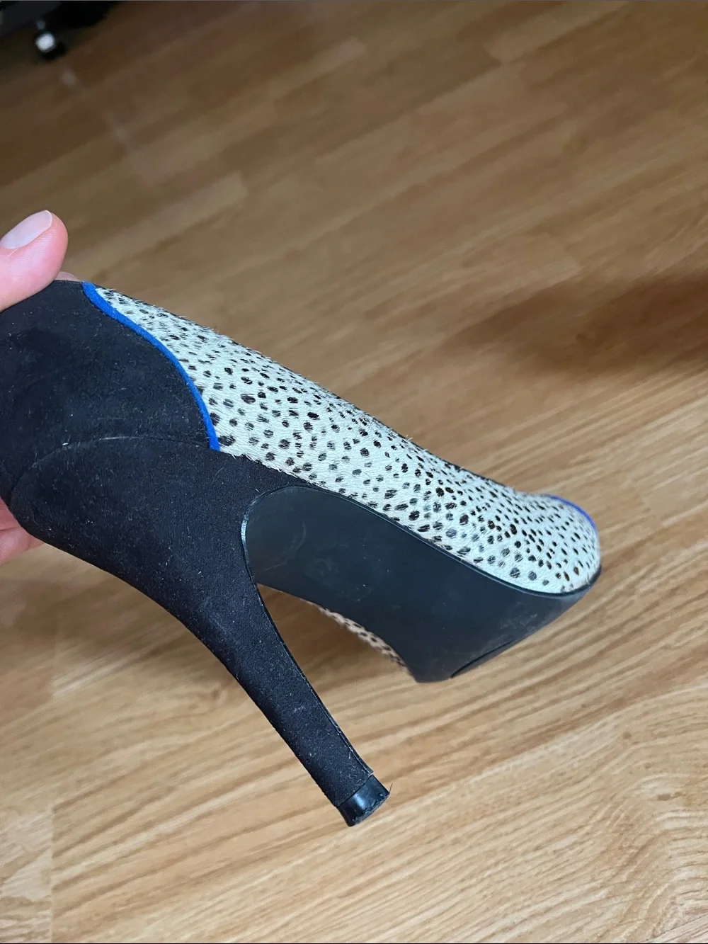 Lulu Townsend Black and Off White Spotted High Heel Pumps with Blue Accents